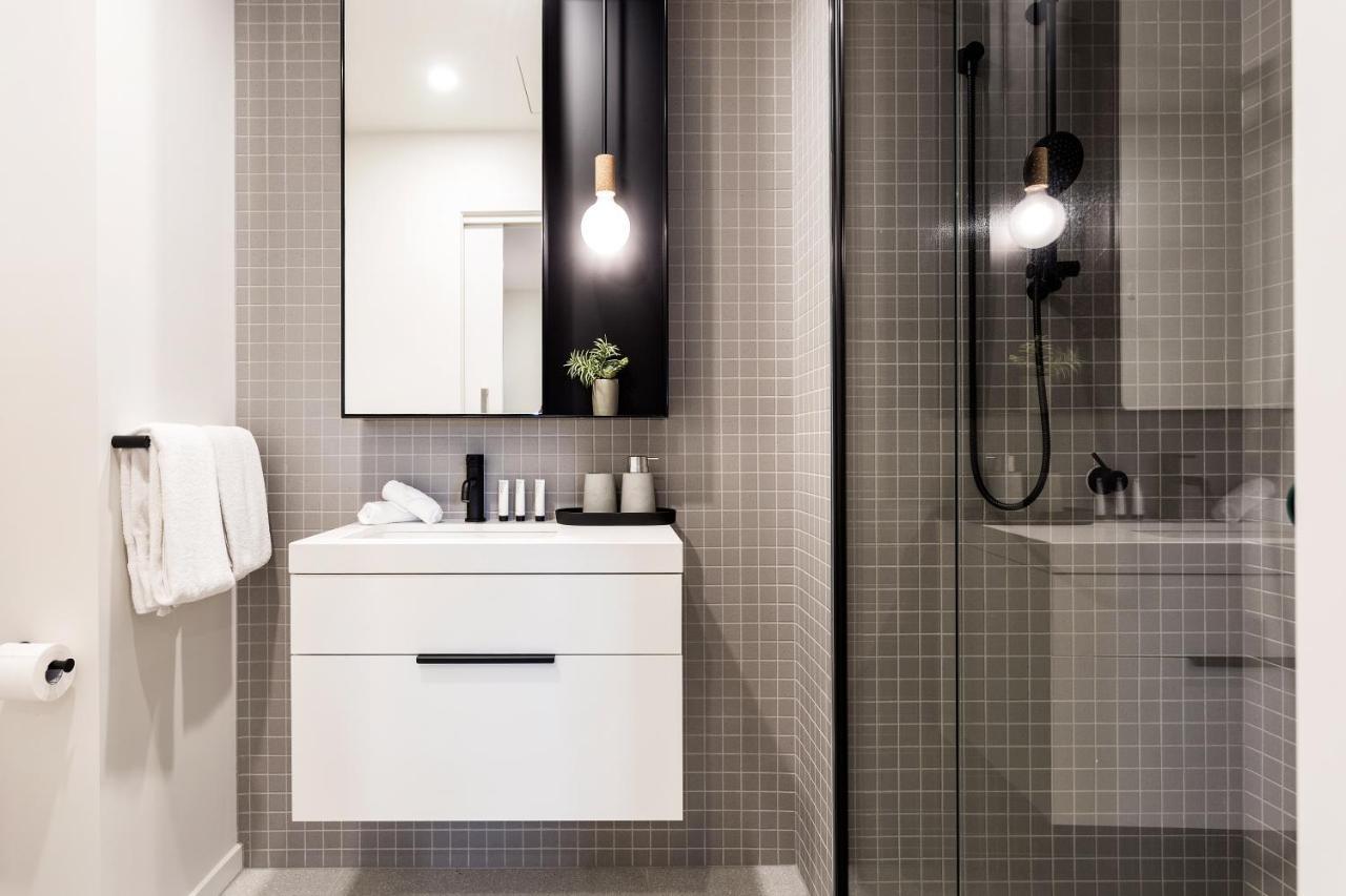 Palmerston St Apartments By Urban Rest Мелбърн Екстериор снимка