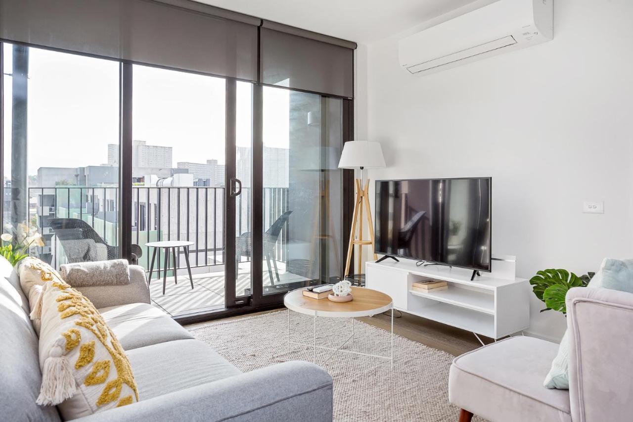 Palmerston St Apartments By Urban Rest Мелбърн Екстериор снимка