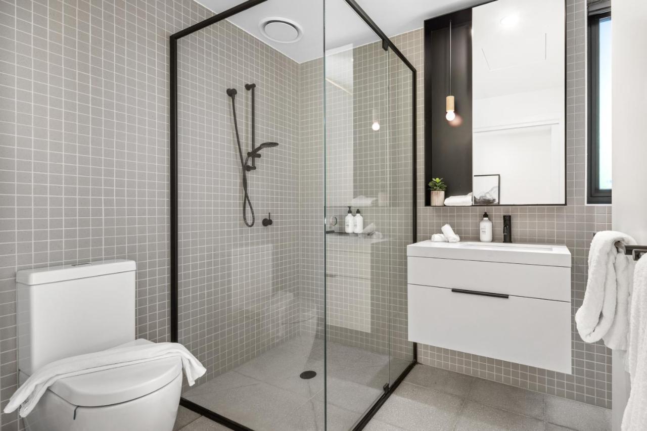Palmerston St Apartments By Urban Rest Мелбърн Екстериор снимка