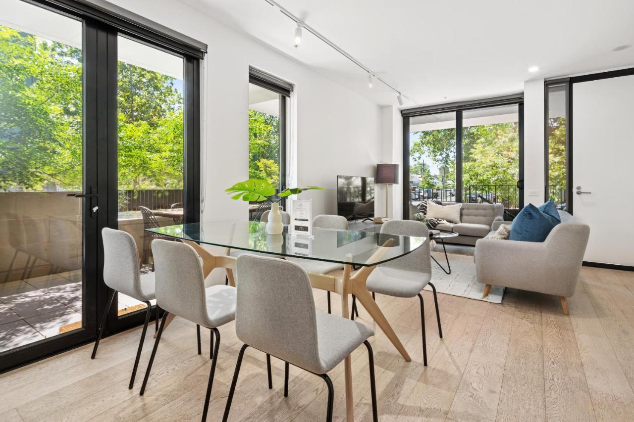 Palmerston St Apartments By Urban Rest Мелбърн Екстериор снимка